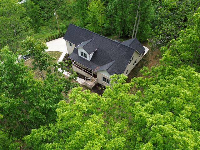 514 Doy Rd, E, White Bluff, TN 37187