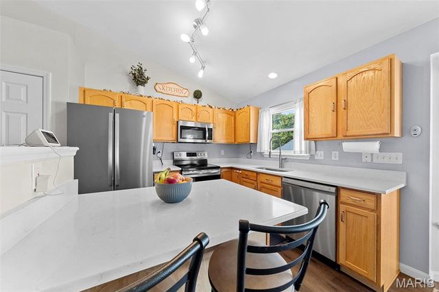 276 Green Jade Estates Drive, Fenton, MO 63026