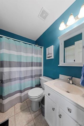 276 Green Jade Estates Drive, Fenton, MO 63026
