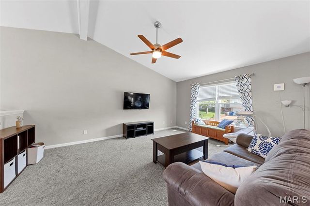 276 Green Jade Estates Drive, Fenton, MO 63026