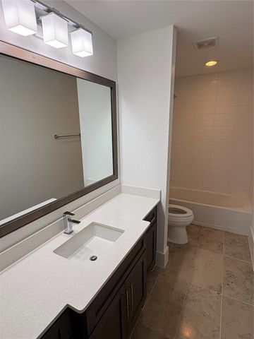 4410 Floyd Street A, Houston, TX 77007