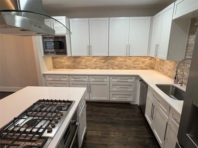 4410 Floyd Street A, Houston, TX 77007