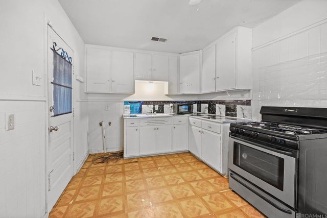 1125 Perkins Rd, Baton Rouge, LA 70802