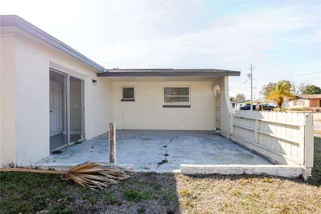 8922 CHILTON DRIVE, Port Richey, FL 34668