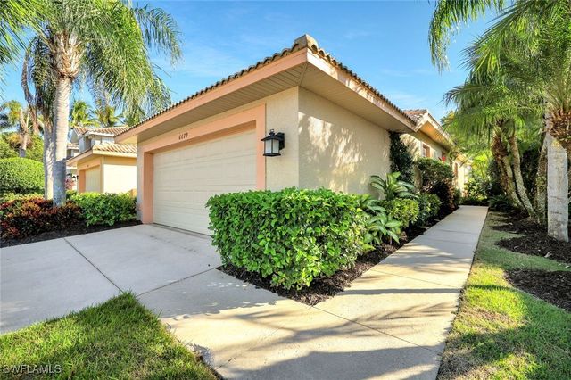 6679 Castlelawn PL 16, Naples, FL 34113
