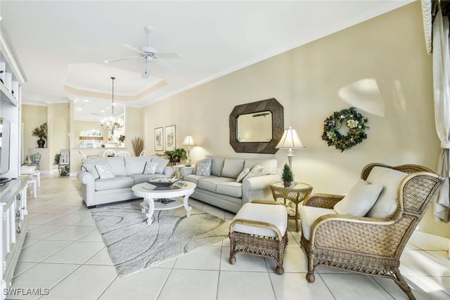 6679 Castlelawn PL 16, Naples, FL 34113