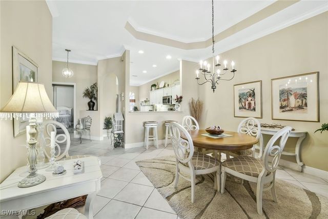 6679 Castlelawn PL 16, Naples, FL 34113