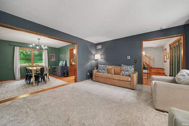 24711 New Road, North Liberty, IN 46554