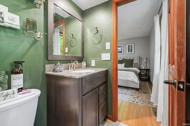 24711 New Road, North Liberty, IN 46554