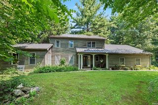 24711 New Road, North Liberty, IN 46554