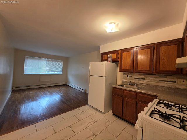 3005 Ely Avenue, Bronx, NY 10469