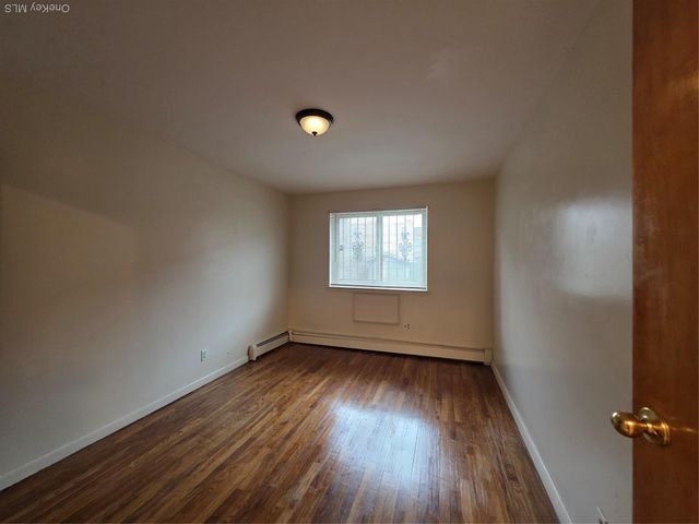 3005 Ely Avenue, Bronx, NY 10469