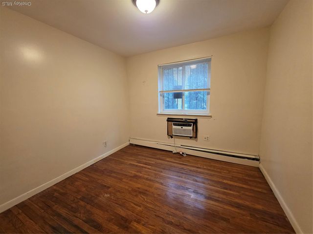 3005 Ely Avenue, Bronx, NY 10469