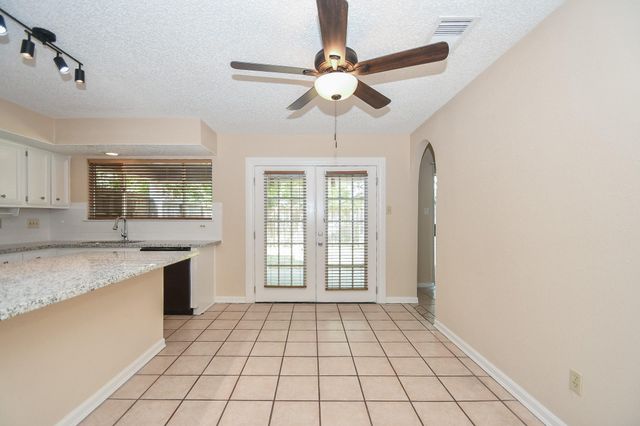 1643 Beaconshire Road, Houston, TX 77077