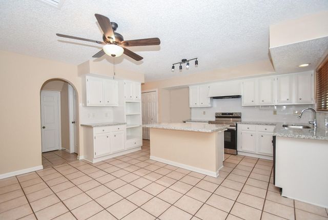 1643 Beaconshire Road, Houston, TX 77077