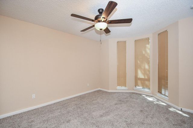 1643 Beaconshire Road, Houston, TX 77077