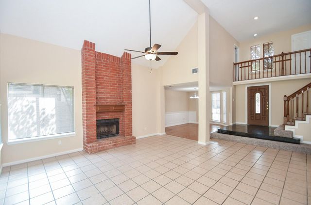 1643 Beaconshire Road, Houston, TX 77077