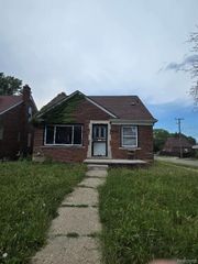 15717 Bringard Drive, Detroit, MI 48205