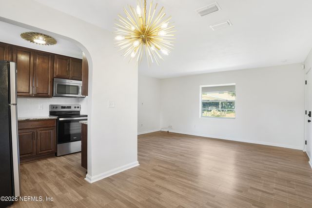 5236 RIVER FOREST Drive, Jacksonville, FL 32211
