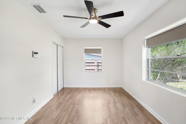 5236 RIVER FOREST Drive, Jacksonville, FL 32211