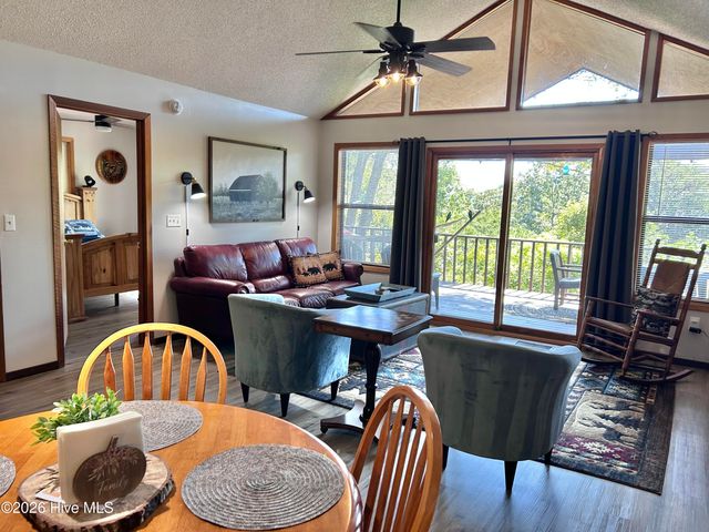 234 Ashley Lane, Murphy, NC 28906