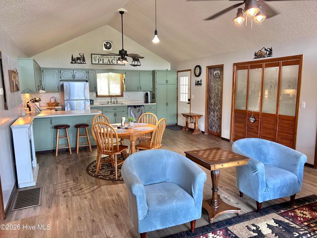 234 Ashley Lane, Murphy, NC 28906