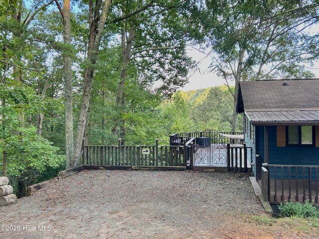 234 Ashley Lane, Murphy, NC 28906
