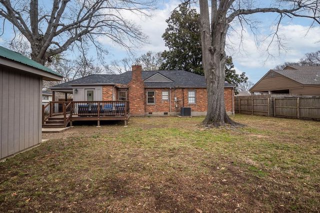 5151 TARRYTOWN DR, Memphis, TN 38117