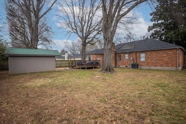 5151 TARRYTOWN DR, Memphis, TN 38117