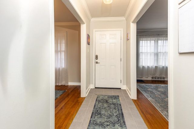 5151 TARRYTOWN DR, Memphis, TN 38117