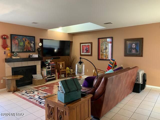 1162 Circulo Canario, Rio Rico, AZ 85648