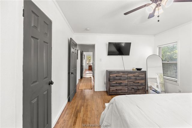 205 Hampshire Drive, Brenham, TX 77833