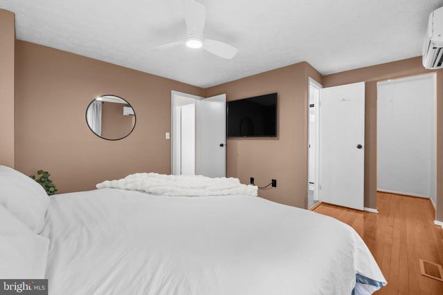 1577 BENNINGTON WOODS CT, Reston, VA 20194