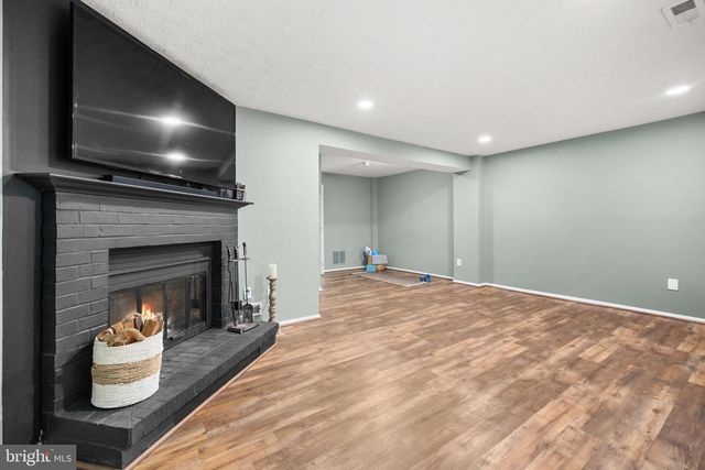 1577 BENNINGTON WOODS CT, Reston, VA 20194
