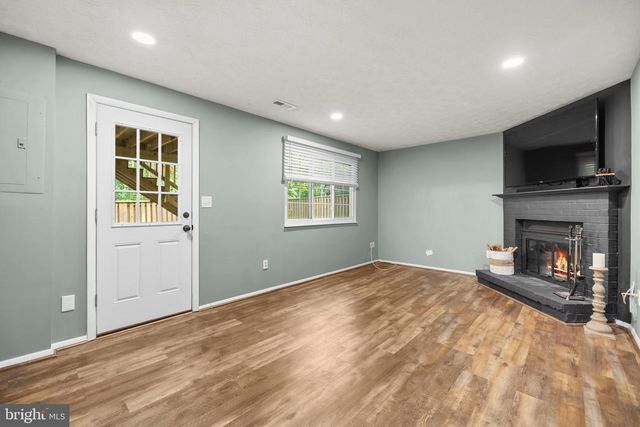 1577 BENNINGTON WOODS CT, Reston, VA 20194