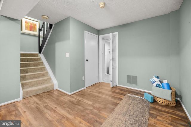 1577 BENNINGTON WOODS CT, Reston, VA 20194
