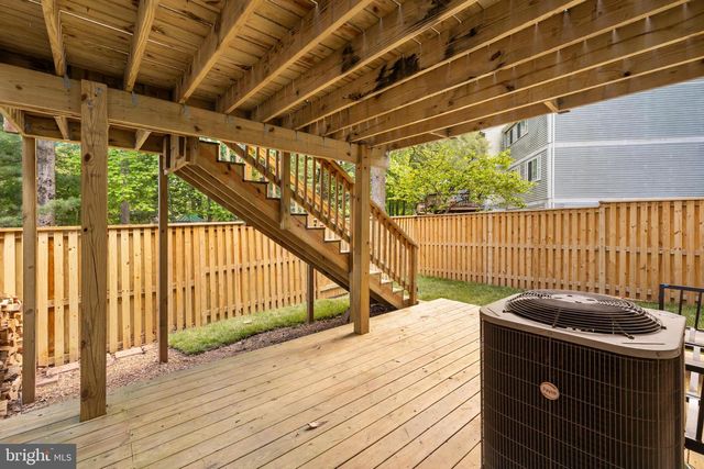 1577 BENNINGTON WOODS CT, Reston, VA 20194