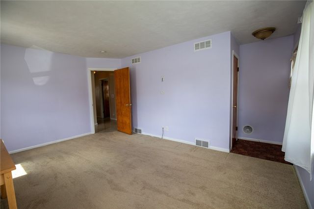 379 Norran Drive, Irondequoit, NY 14609