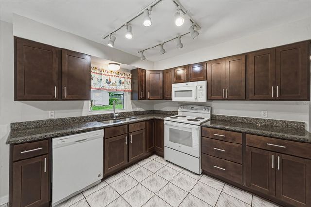 5745 13TH STREET, Zephyrhills, FL 33542