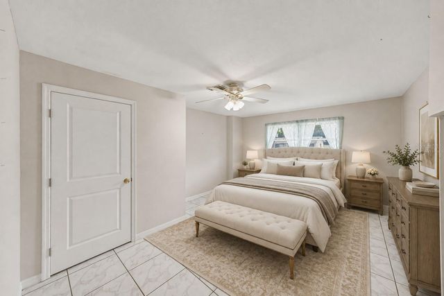 5745 13TH STREET, Zephyrhills, FL 33542