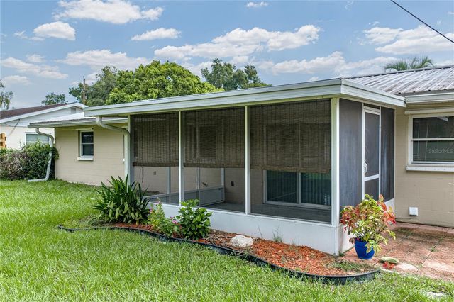 5745 13TH STREET, Zephyrhills, FL 33542