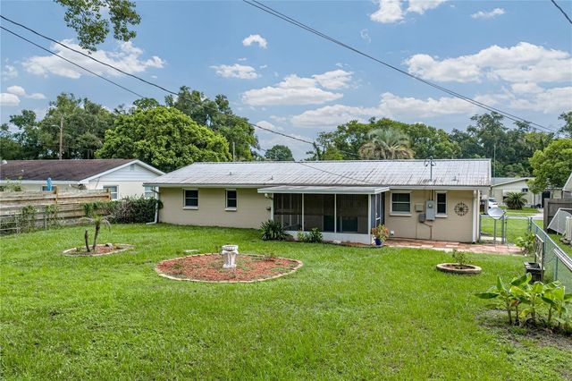 5745 13TH STREET, Zephyrhills, FL 33542