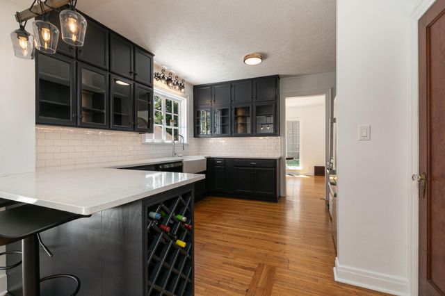 924 S Pickwick Avenue, Springfield, MO 65804