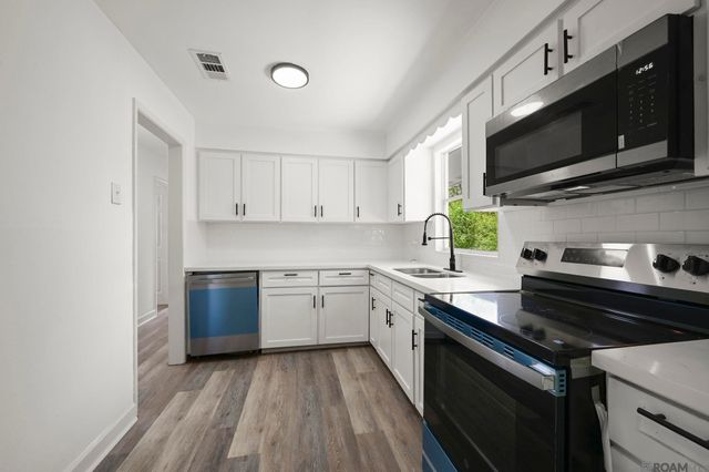 3548 Van Buren St, Baker, LA 70714