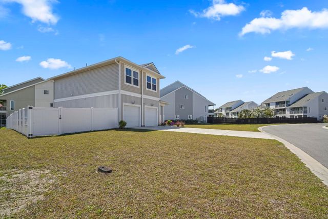 79 S Reindeer Rd., Surfside Beach, SC 29575
