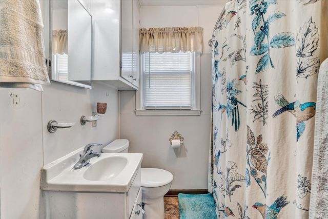 5067 Franklin ST, Rocky Mount, VA 24151