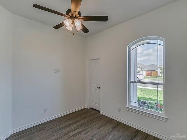 7405 N 55th Street, Mission, TX 78573