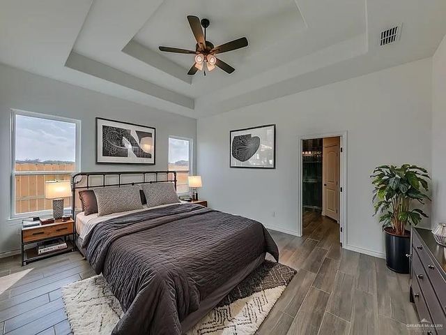 7405 N 55th Street, Mission, TX 78573