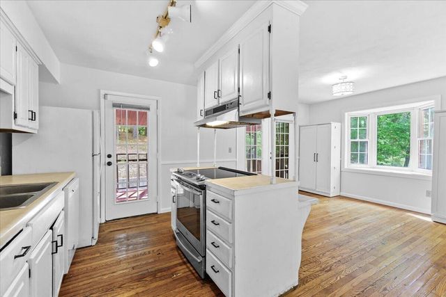 3131 Green Ridge RD, Roanoke, VA 24019