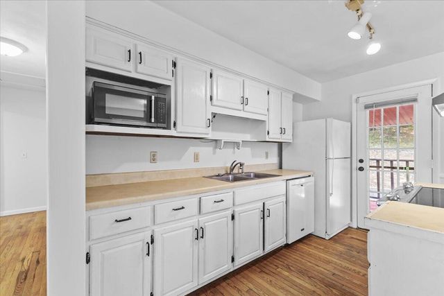 3131 Green Ridge RD, Roanoke, VA 24019